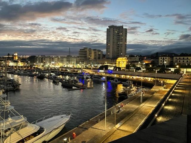 Populo Mar Apartamento Ponta Delgada Exterior foto